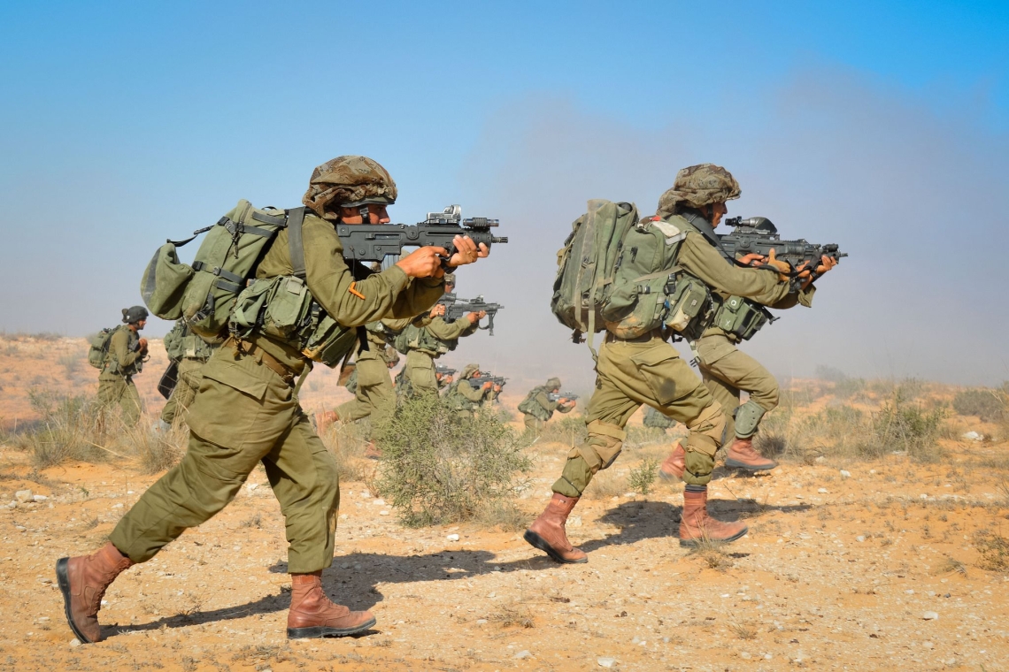 Israël : L'armée israélienne fait son  entrée à Al-Chifa